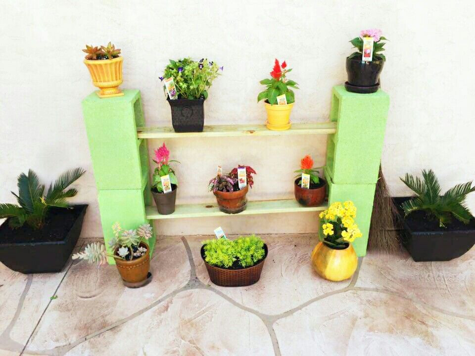 DIY Outdoor Plant Stand Ideas
 37 Cheap DIY Plant Stand Ideas