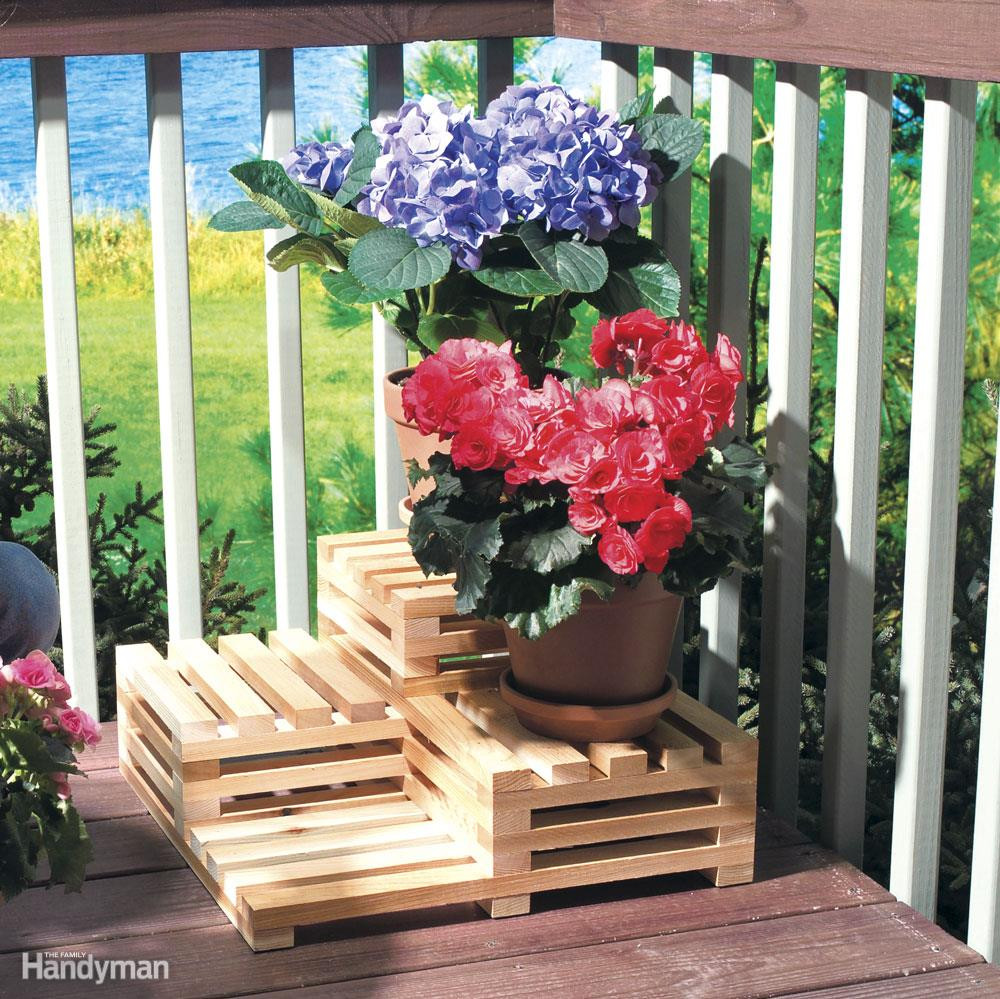 DIY Outdoor Plant Stand
 34 Awesome Outdoor DIY Projects to Get You Outside
