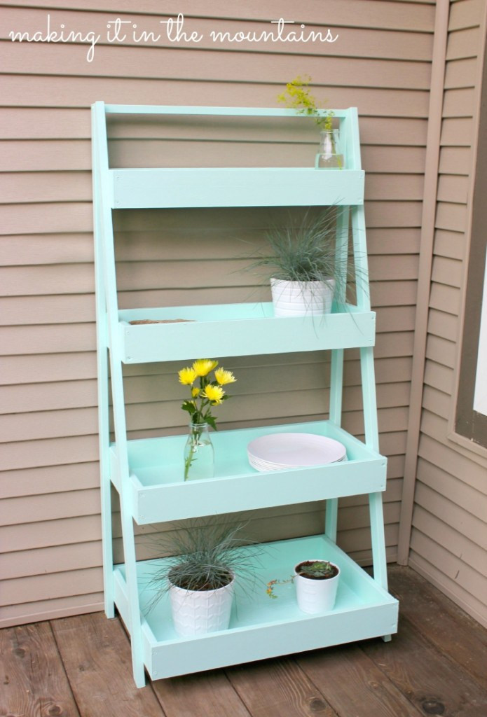 DIY Outdoor Plant Stand
 15 DIY Plant Stands to Fill Your Home With Greenery