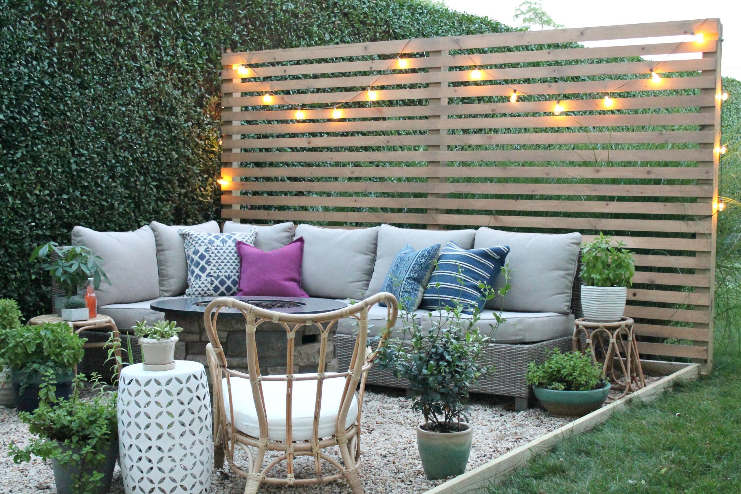 DIY Outdoor Privacy Screen
 Outdoor Privacy Screen String Lights City Farmhouse