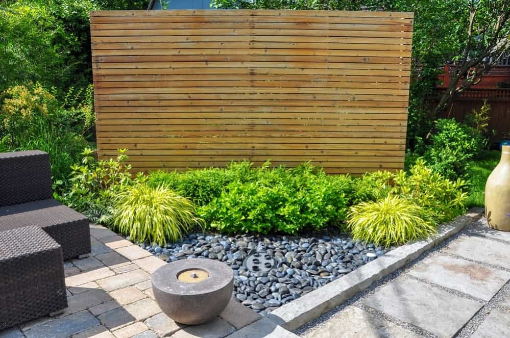 DIY Outdoor Privacy Screen
 DIY Outdoor Privacy Screen Ideas Remodel Move