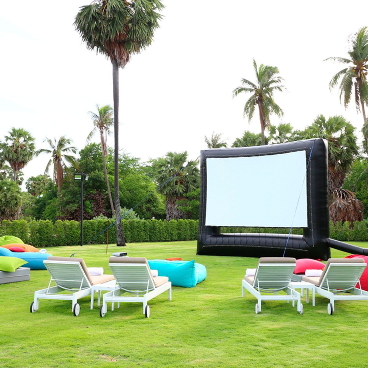 DIY Outdoor Projector
 What You Need for a DIY Backyard Movie Theater