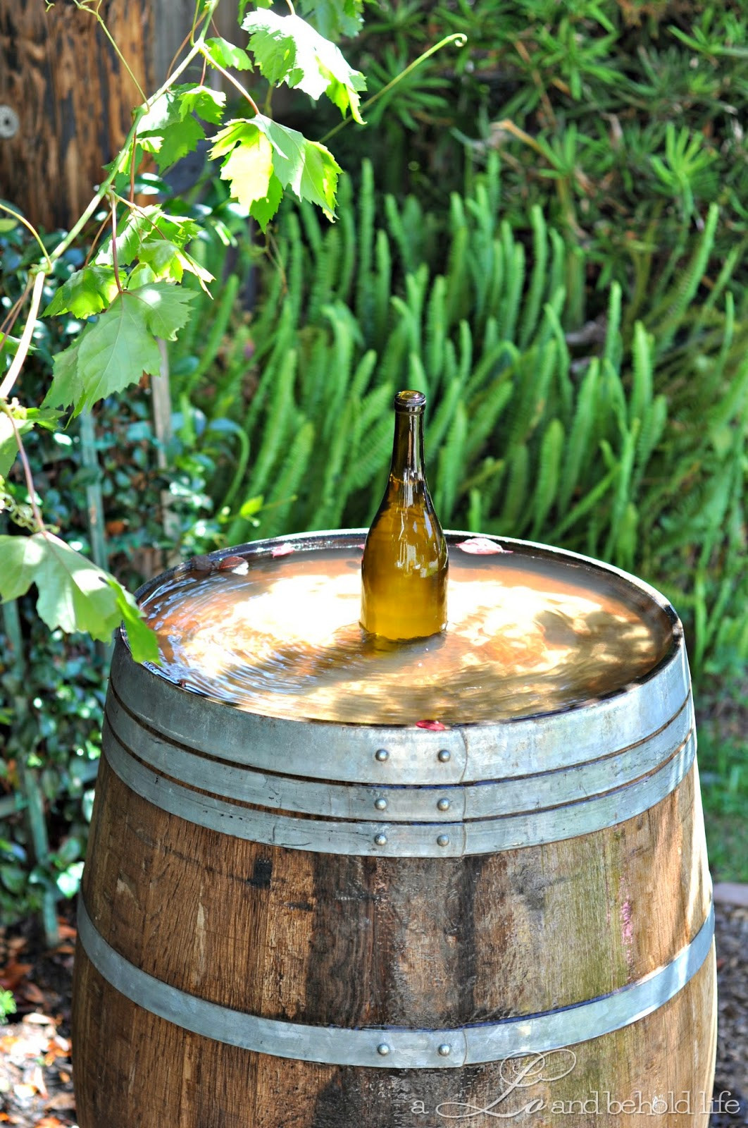 DIY Outdoor Water Fountain
 DIY Backyard Ideas You Can Finish in a Weekend