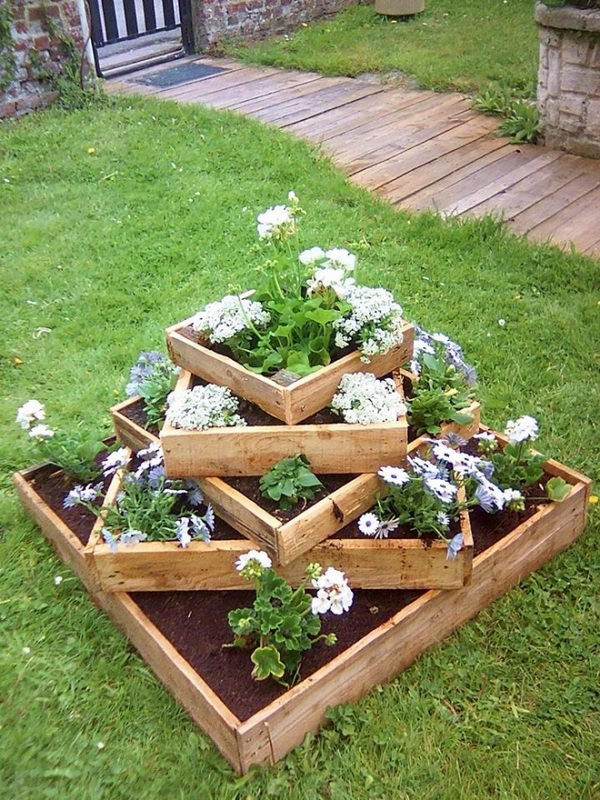 DIY Pallet Planter Box
 15 DIY Garden Planter Ideas Using Wood Pallets Hative