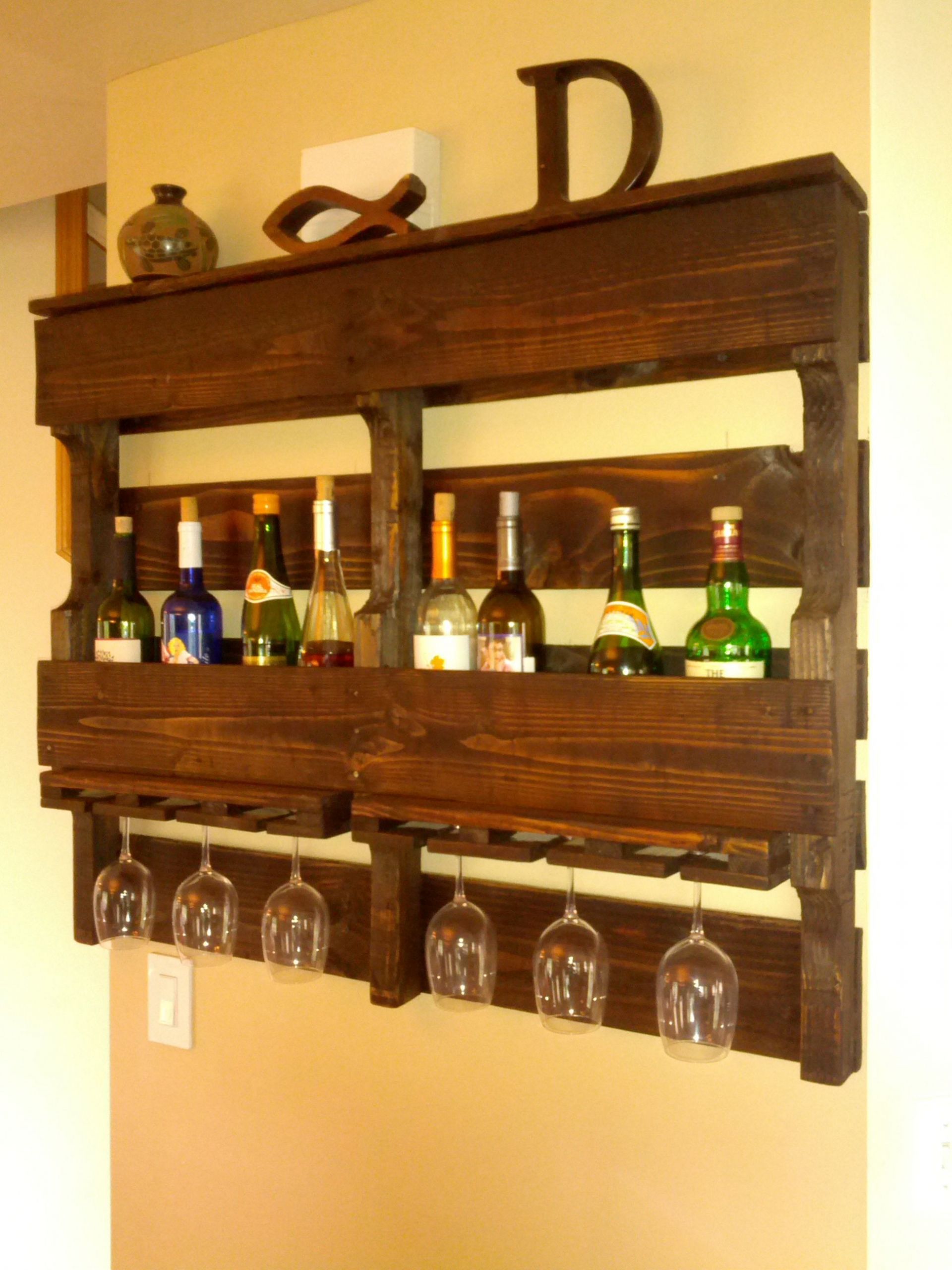 DIY Pallet Wine Rack
 Pallet Wine Rack DIY