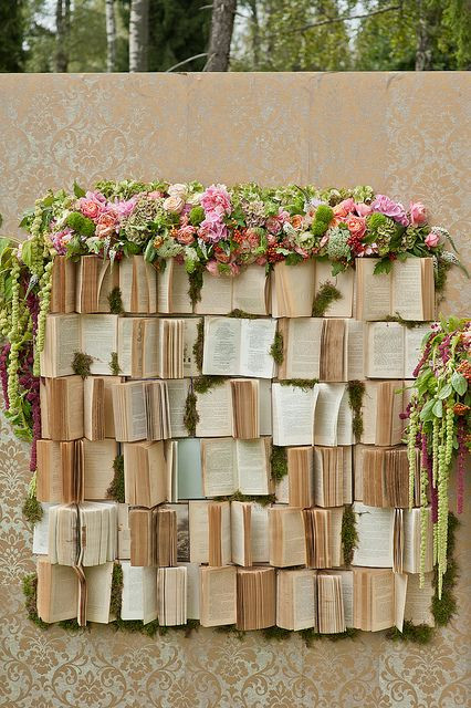 DIY Photo Booth Backdrop Wedding
 Brilliant Wedding Booth Ideas