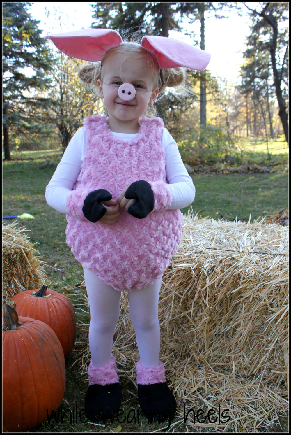 DIY Pig Costume
 While Wearing Heels This Little Piggy Went Trick or Treating