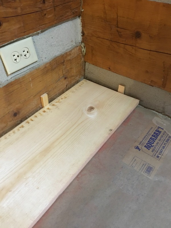 DIY Pine Plank Flooring
 DIY Wide Plank Pine Floors [Part 1 Installation]
