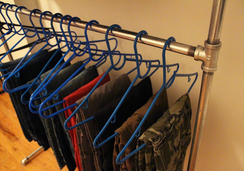 DIY Pipe Clothing Rack
 DIY Pipe Clothing Rack