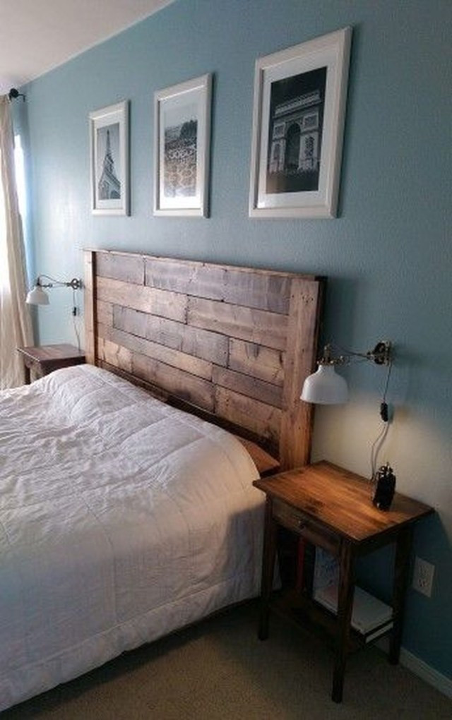 DIY Plank Headboard
 16 Outstanding DIY Reclaimed Wood Headboards for Rustic