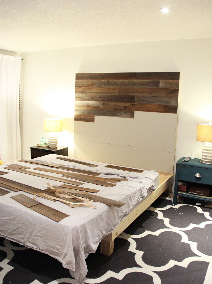 DIY Plank Headboard
 How to make a DIY Wooden Headboard Fresh Crush