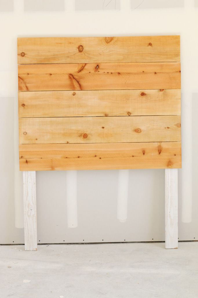 DIY Plank Headboard
 Delighted Momma EASY DIY Wood Headboard