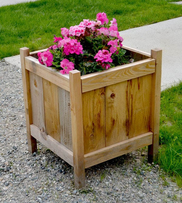 DIY Planter Box Plans
 37 Outstanding DIY Planter Box Plans Designs and Ideas