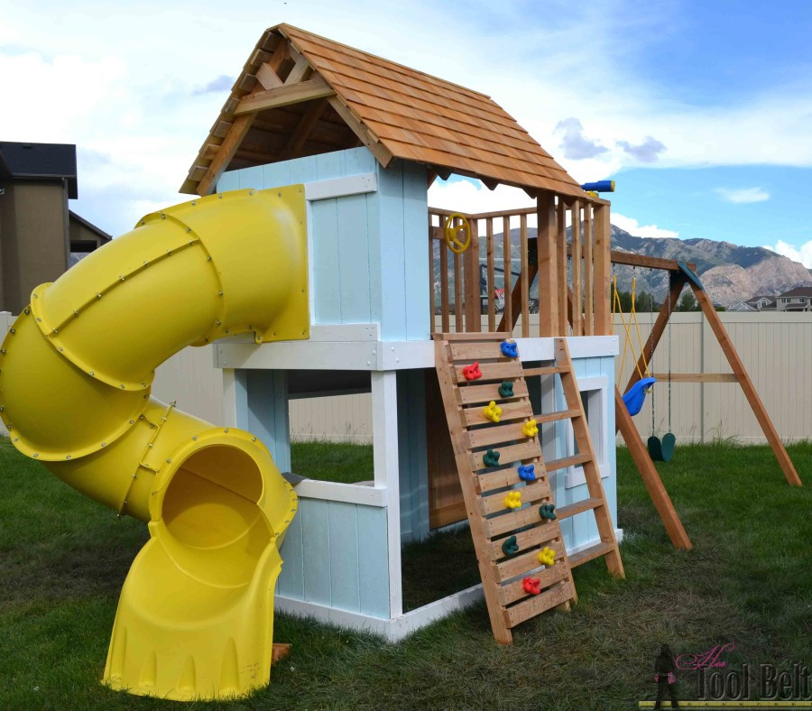 DIY Playground Plans
 DIY Clubhouse Play Set Her Tool Belt