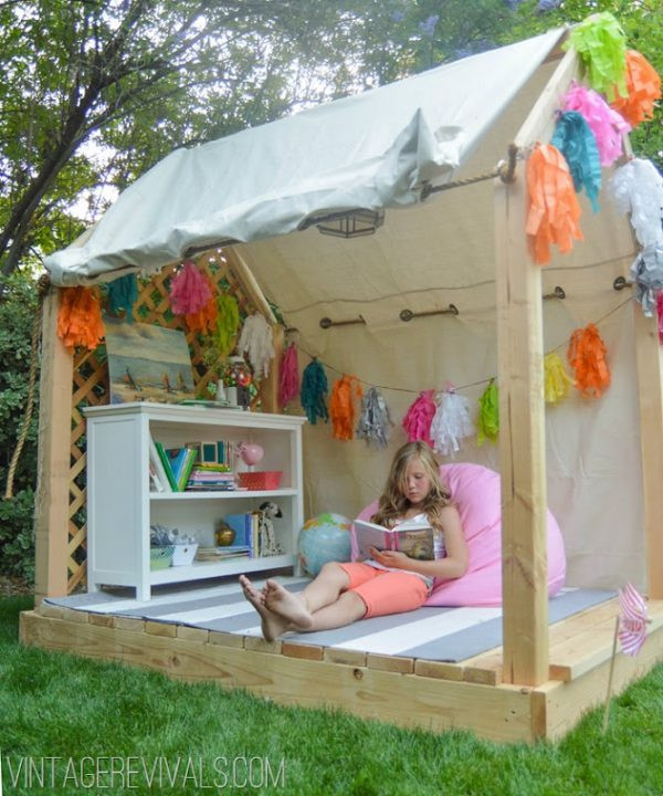 DIY Playhouse Plans Free
 31 Free DIY Playhouse Plans to Build for Your Kids Secret