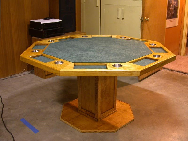 DIY Poker Table Plans
 To be built e May 2014