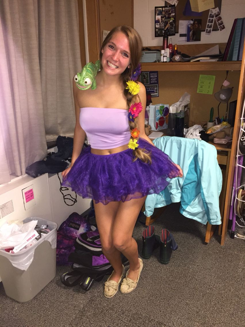 DIY Rapunzel Costume
 Rapunzel from Tangled DIY Halloween costume