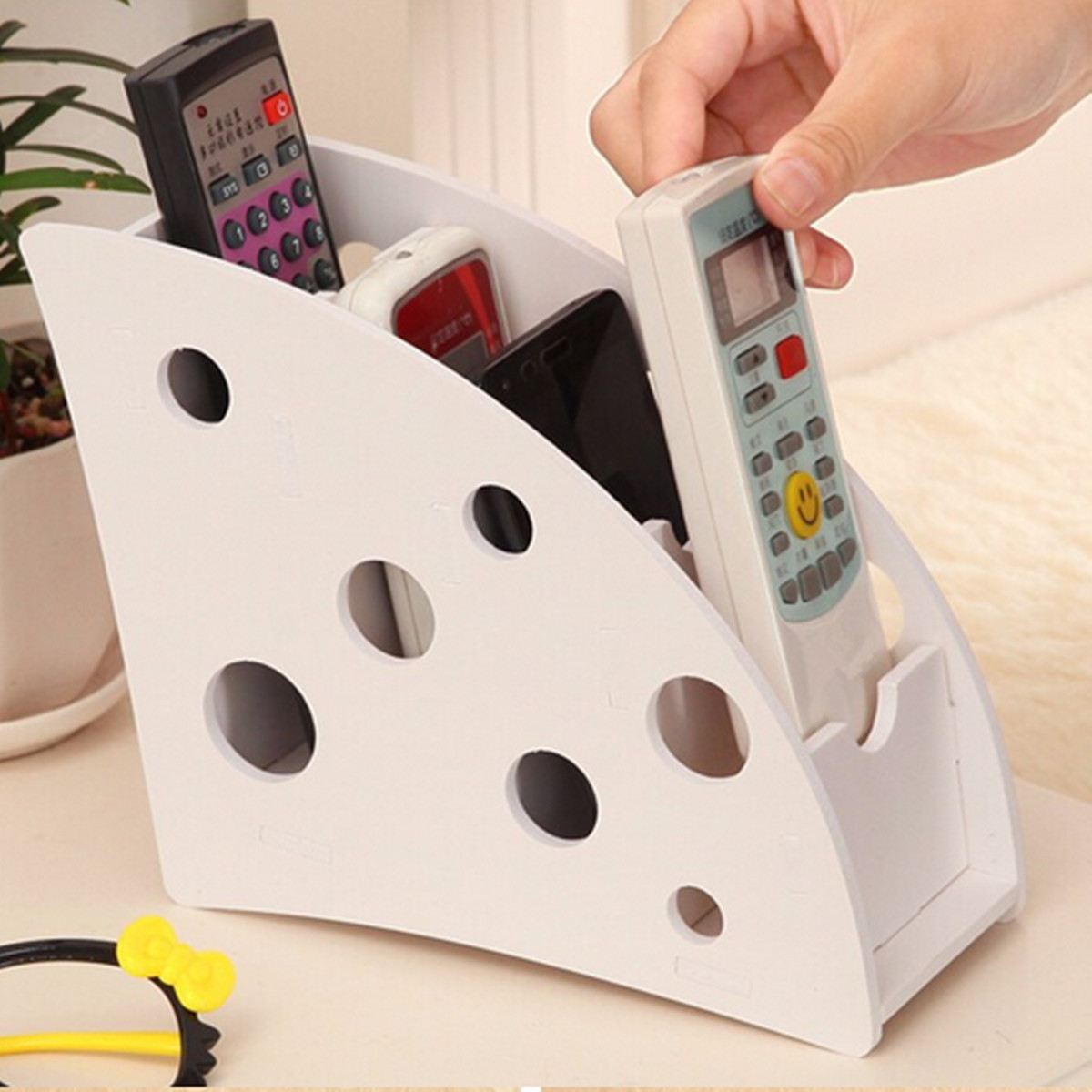 DIY Remote Control Organizer
 Environmentally Wood Plastic Board Pen Phone TV Remote