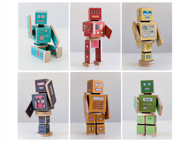 DIY Robot For Kids
 Adorable DIY Robot Blocks Two Free Printables