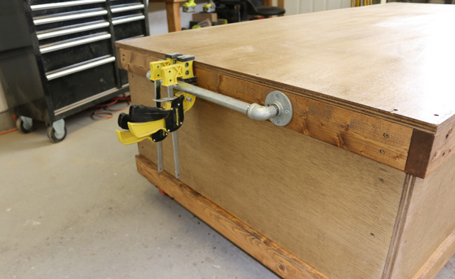 DIY Rolling Workbench Plans
 DIY Rolling Workbench with Free Workbench Plans