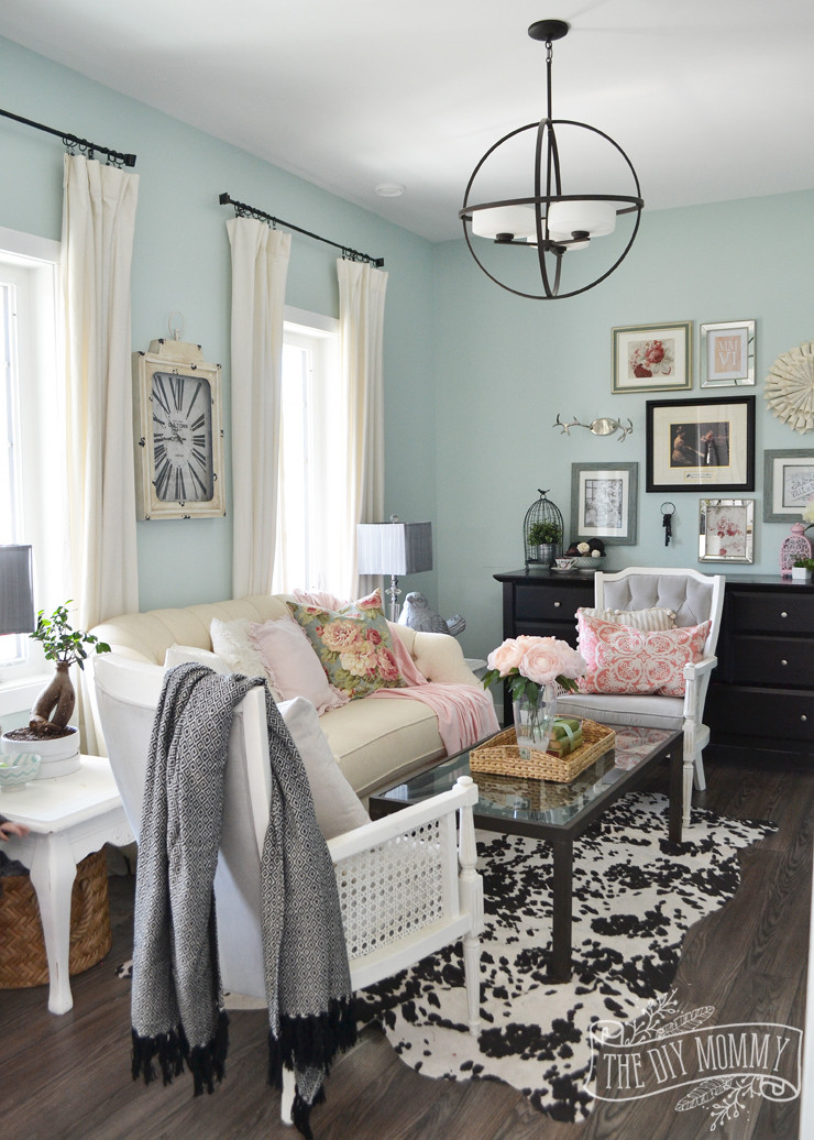 DIY Room Decor Vintage
 2016 Spring Home Tour Nature Inspired Vintage Farmhouse