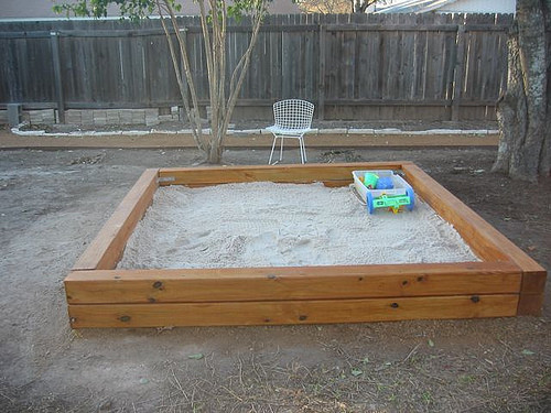 DIY Sand Box
 35 DIY Sandboxes Ideas Your Kids Will Love