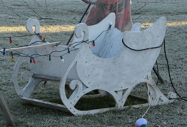 DIY Santa Sleigh For Outdoor
 build your own santa sleigh outdoor decoration Google