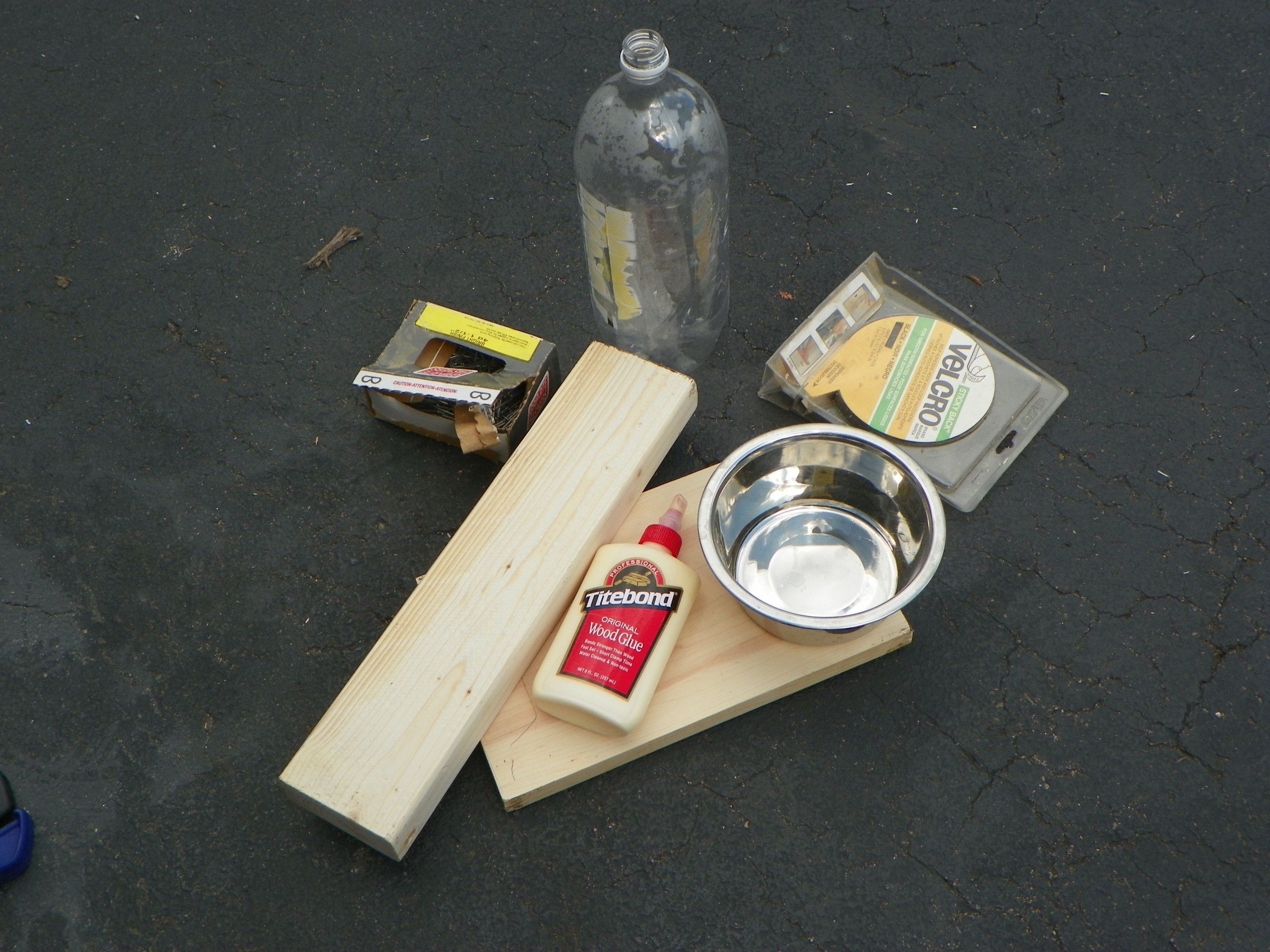 DIY Self Filling Dog Water Bowl
 Self Filling Pet Water Bowl With images