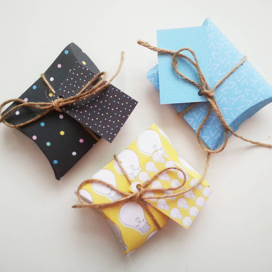 DIY Small Gift Box
 set of six shine bright diy pillow t boxes by