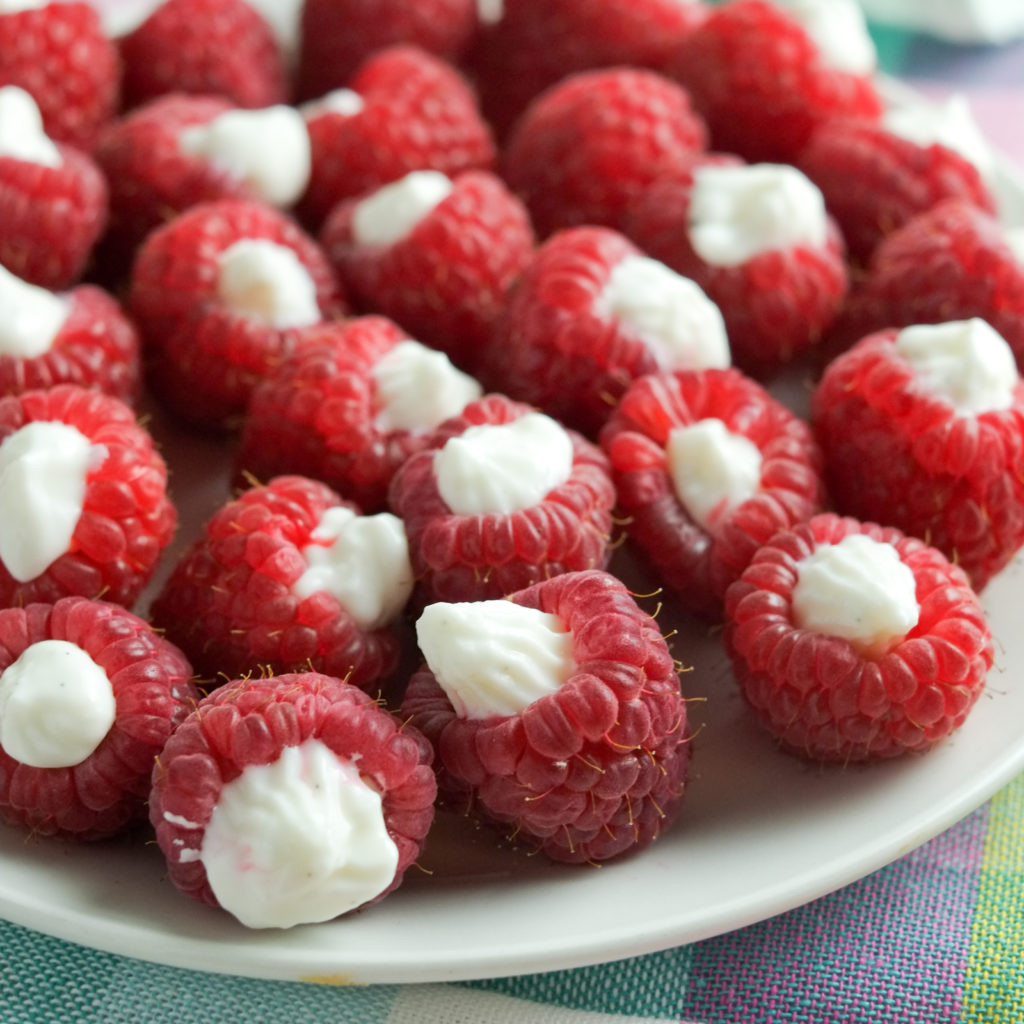 DIY Snacks For Kids
 Homemade Fruit Snack Frozen Yogurt Raspberries