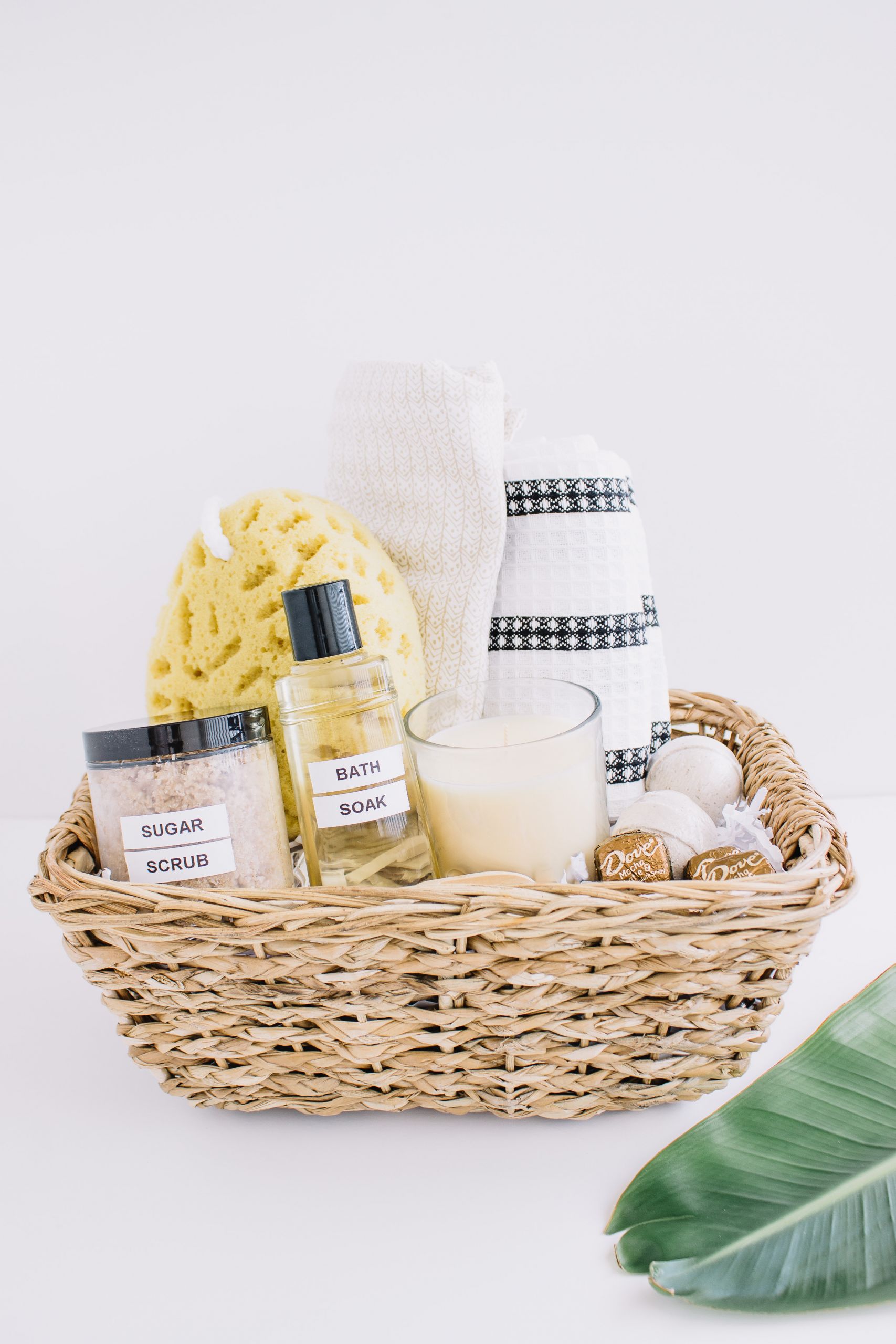 DIY Spa Kits
 The Perfect DIY Spa Kit to Unwind and Relax Hot Beauty Health