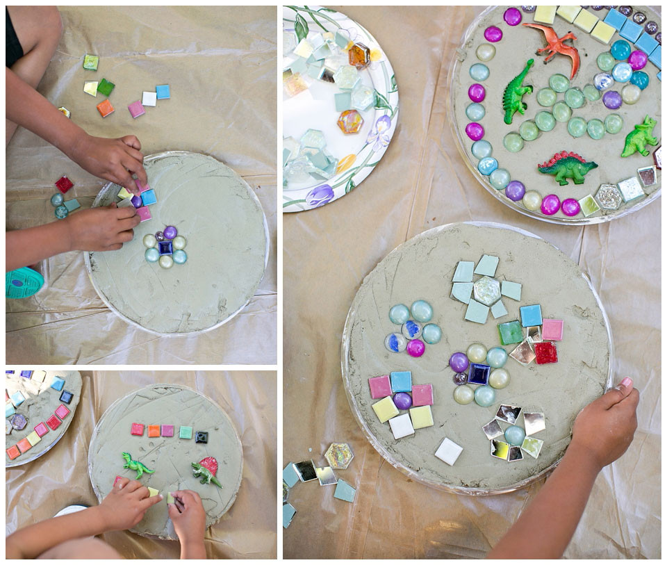 DIY Stepping Stones With Kids
 7 Steps of How to Make Garden Stepping Stones