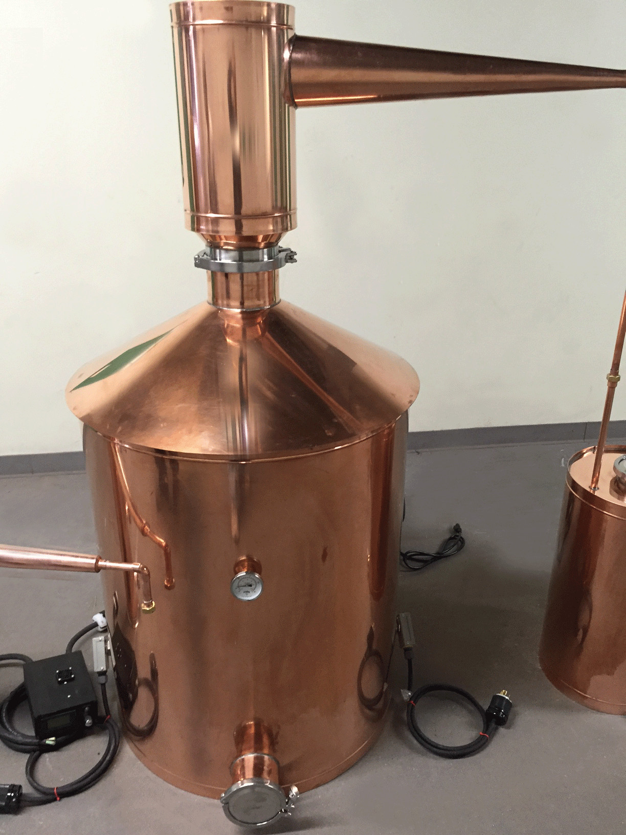 DIY Still Kit
 Discount Stillz 100 Gallon Copper Moonshine Still Home