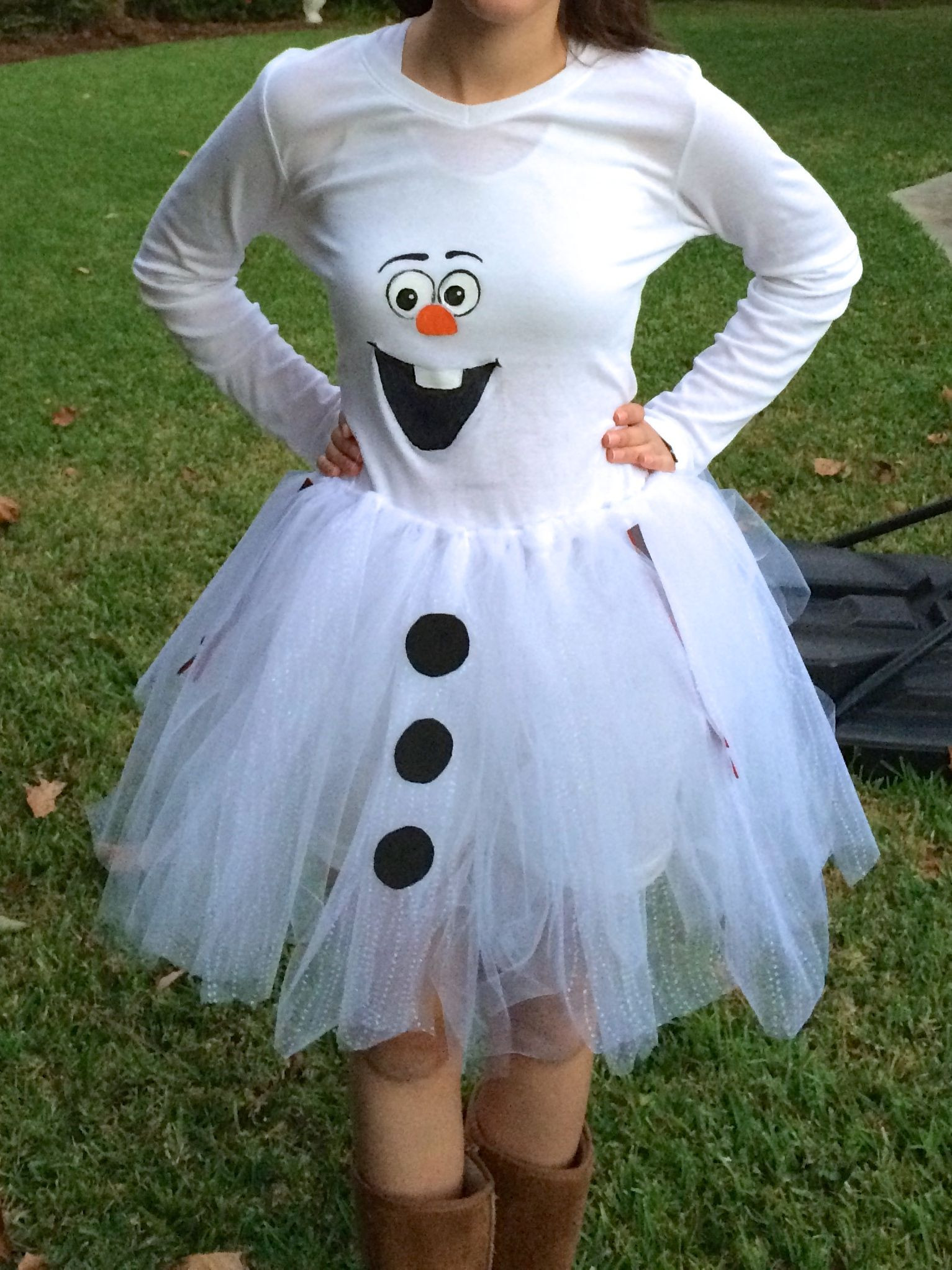 DIY Teen Girl Costumes
 DIY Olaf costume for teen girls