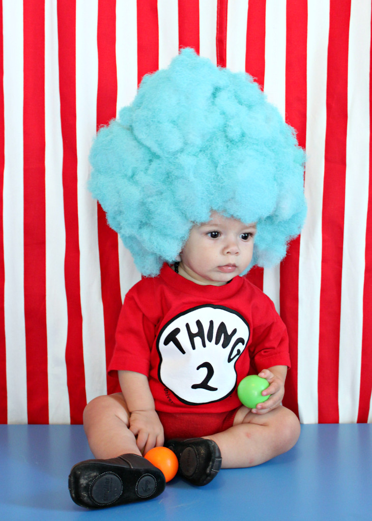 DIY Thing 1 And Thing 2 Costumes
 Make a Thing 1 and Thing 2 Wig for your DIY Halloween
