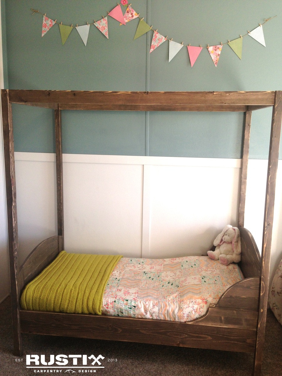 DIY Toddler Beds
 Ana White