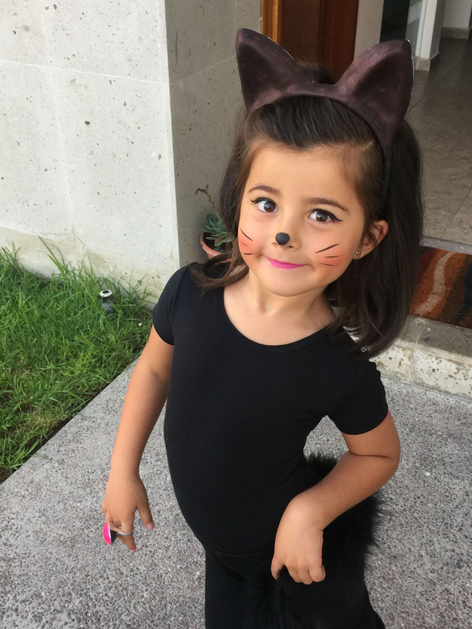 DIY Toddler Cat Costume
 Diy costume catgirl little girl toddler cat makeup
