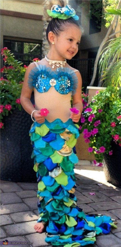 DIY Toddler Mermaid Costume
 21 DIY Kids Halloween Costumes Recycled From Things You