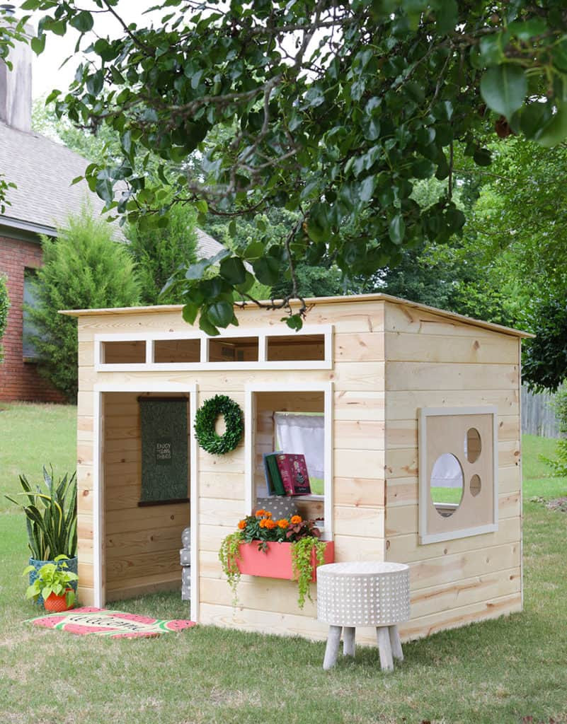 DIY Toddler Playhouse
 43 Free DIY Playhouse Plans That Children & Parents Alike