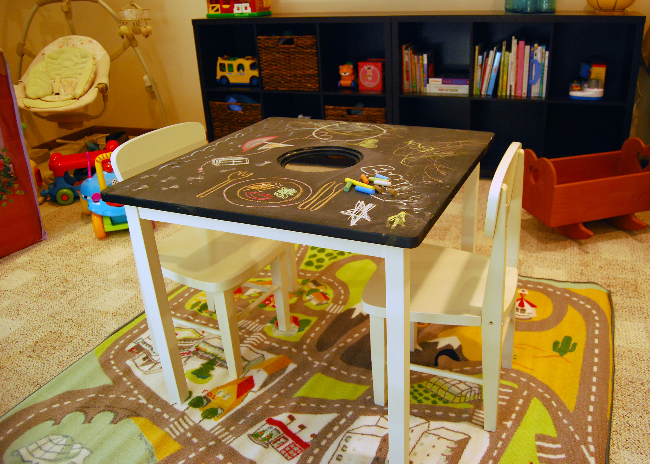 DIY Toddler Table
 20 Cool DIY Play Tables For A Kids Room