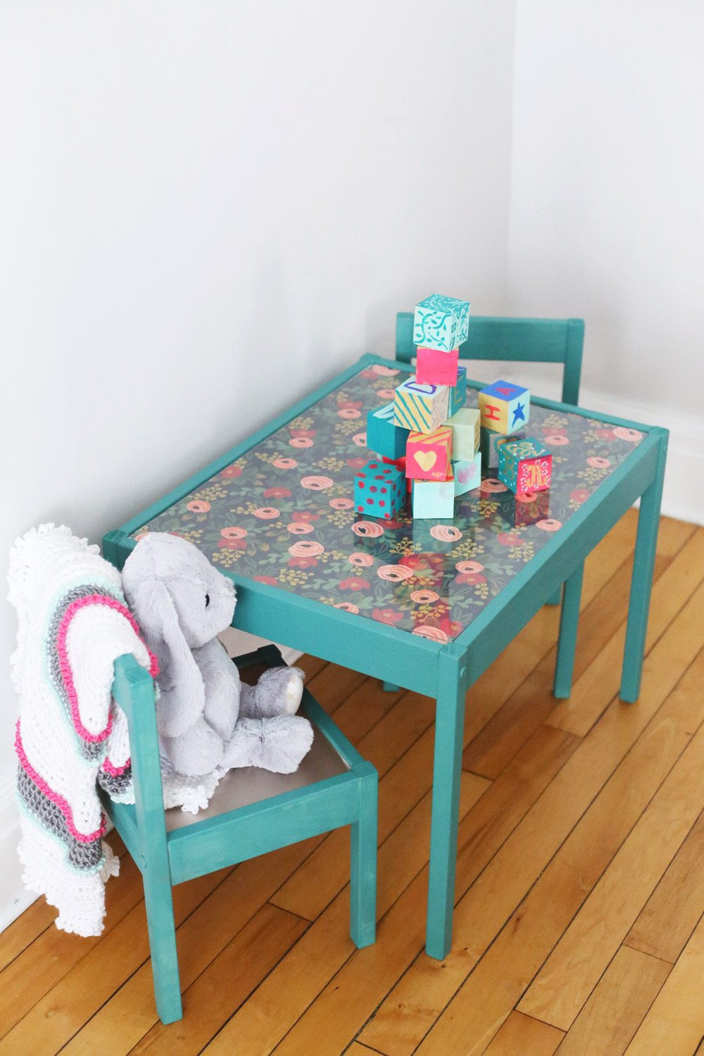 DIY Toddler Table
 DIY Kids Table Makeover The Sweetest Occasion