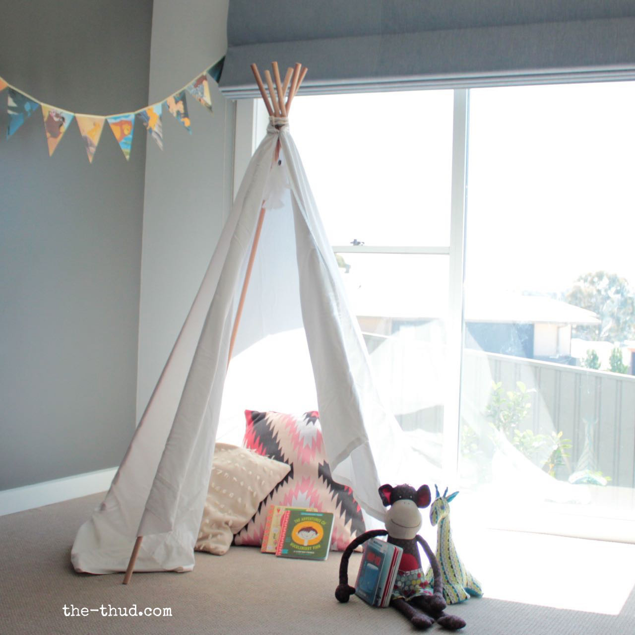 DIY Toddler Teepee
 DIY Kids Teepee The Thud