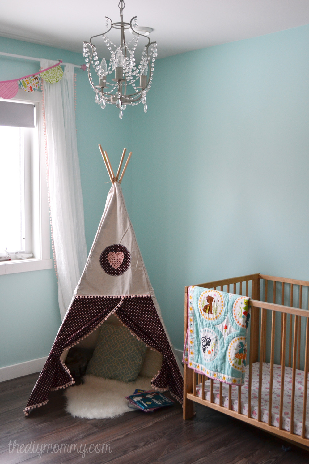 DIY Toddler Teepee
 Sew a DIY Teepee Play Tent