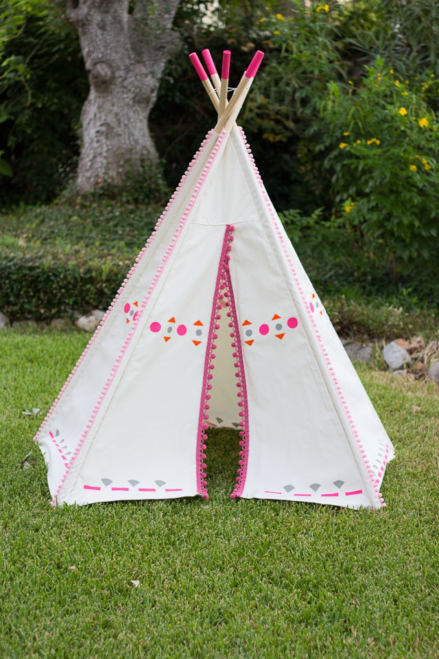 DIY Toddler Teepee
 DIY Painted Kids Teepee Design Improvised