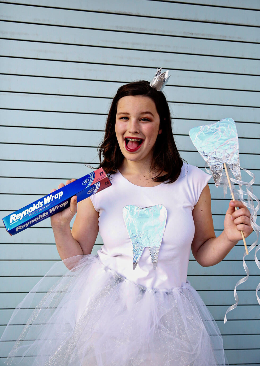 DIY Tooth Fairy Costume
 Last Minute Halloween Costumes