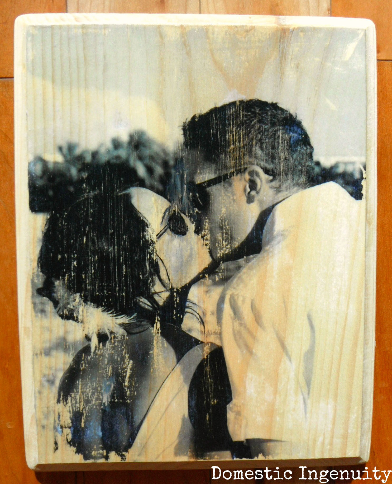 DIY Transfer Pictures To Wood
 DIY Wood Transfer