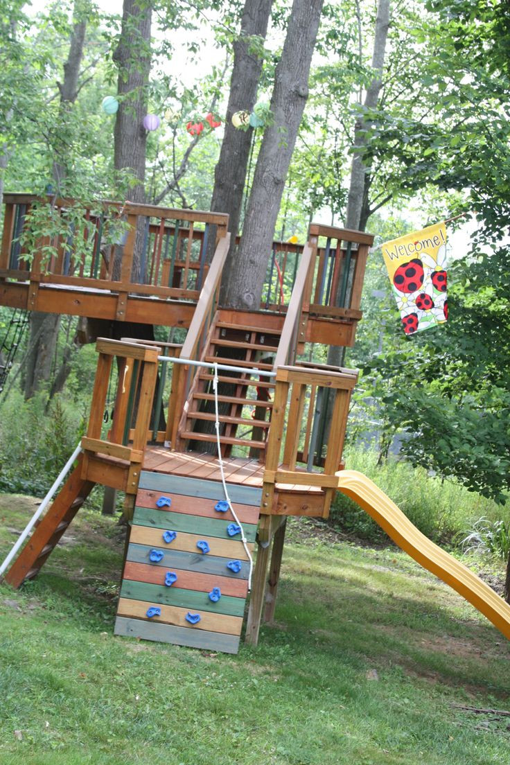 DIY Treehouse For Kids
 DIY Tree Houses That Will Leave You Speechless