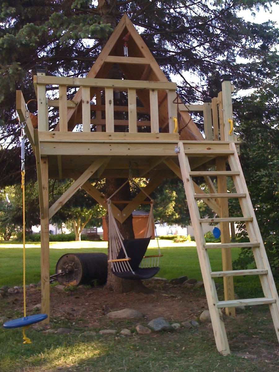 DIY Treehouse For Kids
 Elements To Include In A Kid s Treehouse To Make It Awesome