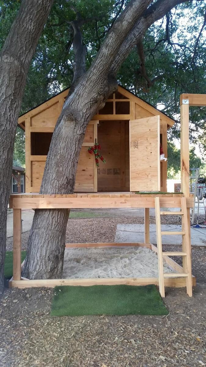 DIY Treehouse For Kids
 Ana White