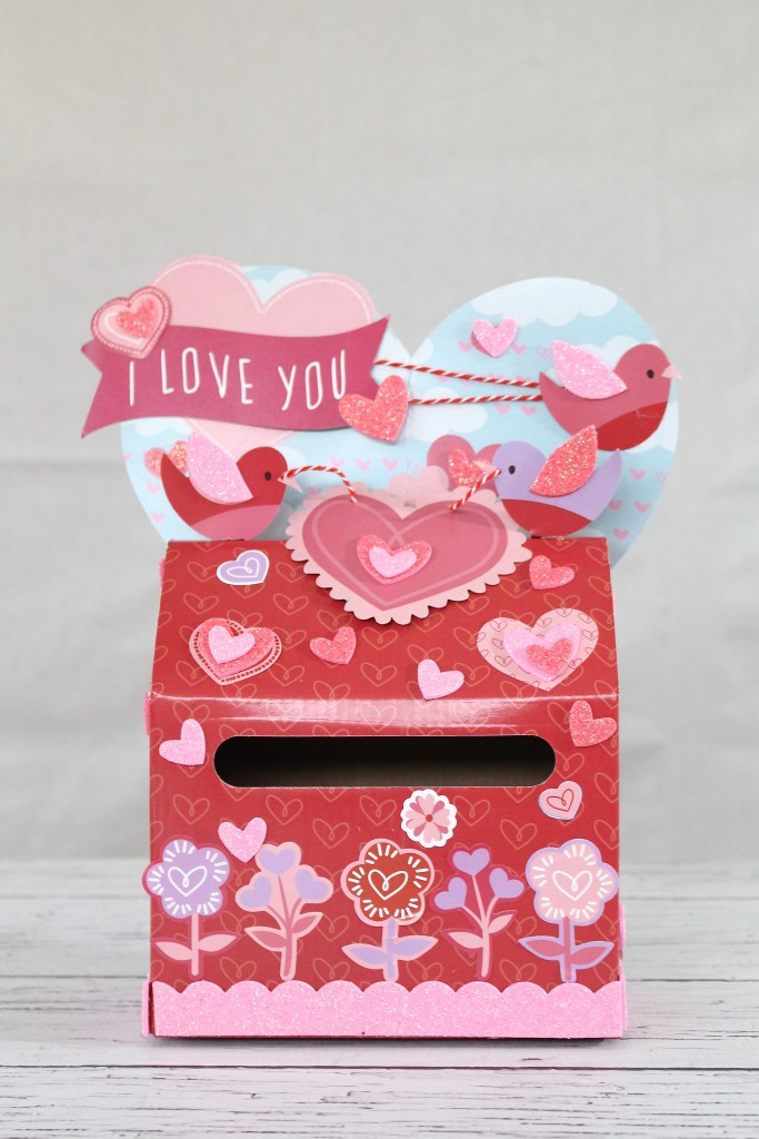 DIY Valentine Card Box
 DIY Valentine s Day Ideas for Kids